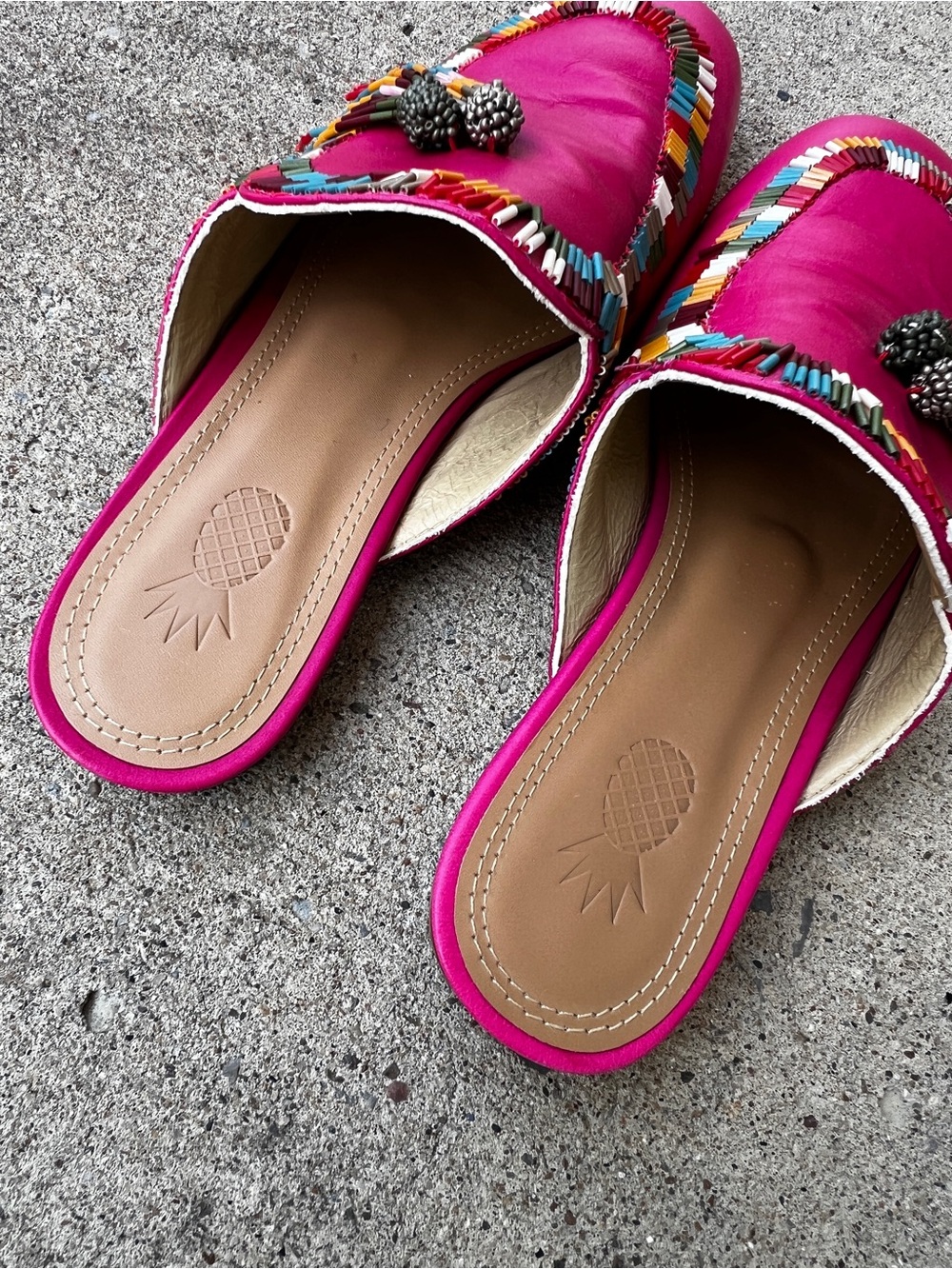 FARM Rio Hot Pink Beaded Tassel Slide Mules Size 8 - Picture 7 of 9